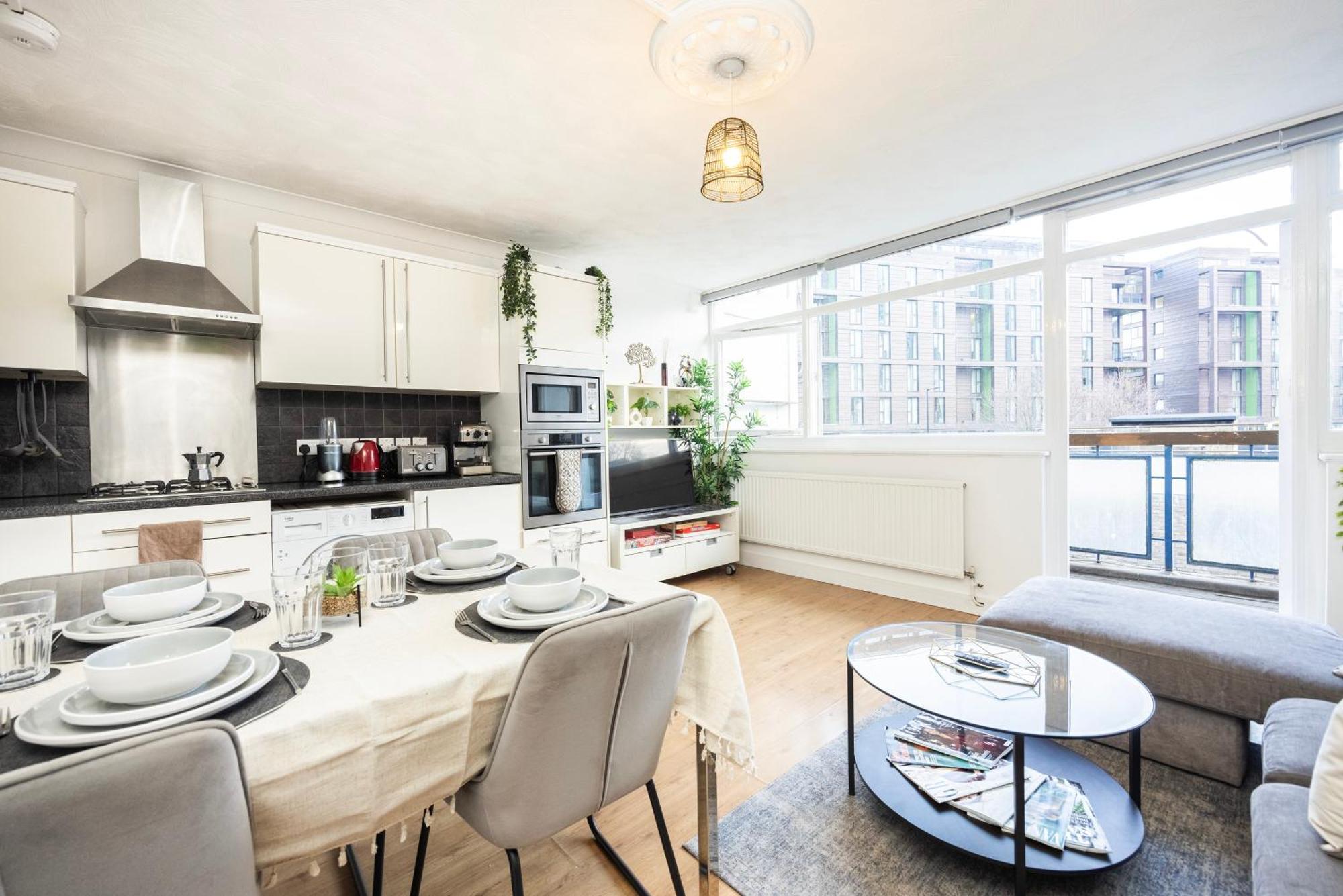 Trendy 4 Bed Apartment Near Vibrant Shoreditch W Balcony And Walking Distance To Tube Лондон Экстерьер фото