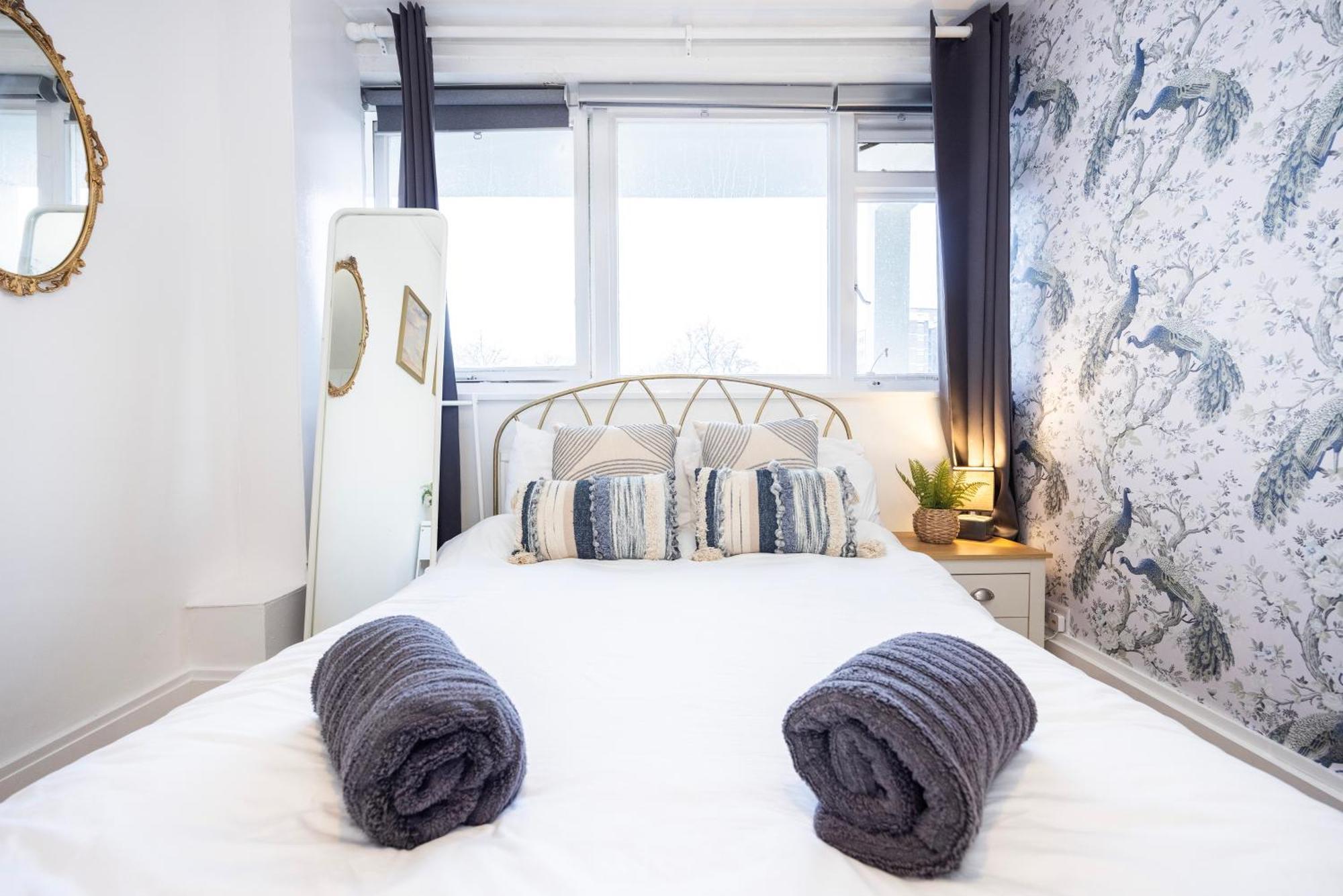 Trendy 4 Bed Apartment Near Vibrant Shoreditch W Balcony And Walking Distance To Tube Лондон Экстерьер фото