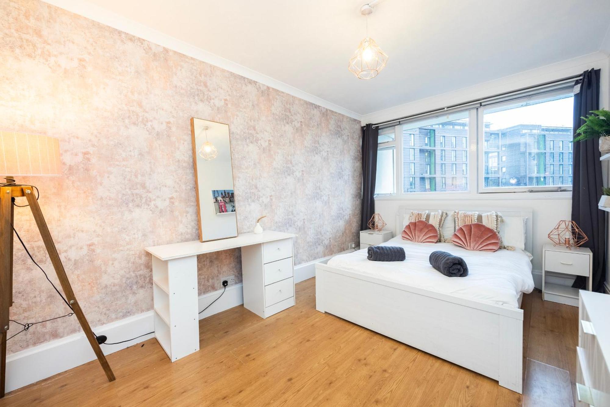 Trendy 4 Bed Apartment Near Vibrant Shoreditch W Balcony And Walking Distance To Tube Лондон Экстерьер фото
